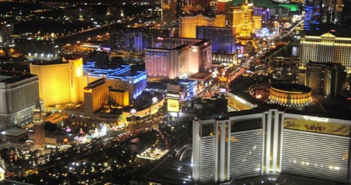 Las Vegas Installs 37 DHS Surveillance Cameras on the Strip
