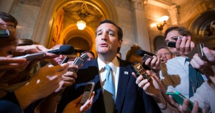 After 21 Hours, Cruz Rests His Case — and Legs