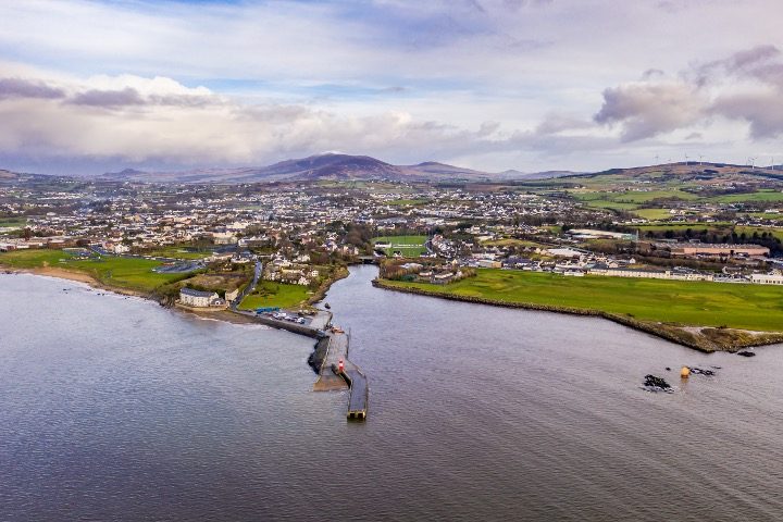 Inundated Irish Town Takes Stand: Locals Block Buses of Migrants