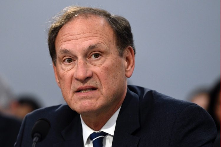 Alito Won’t Recuse Himself From SCOTUS Tax Case