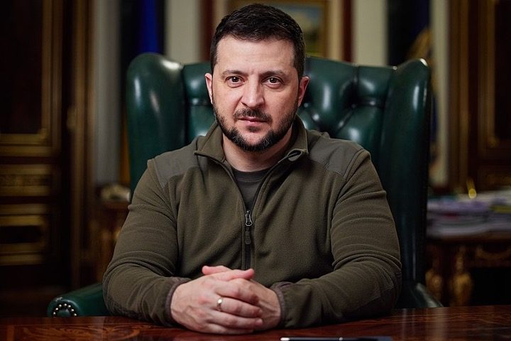 Report: Zelensky Bypassing Top General to Directly Control Ukrainian Military