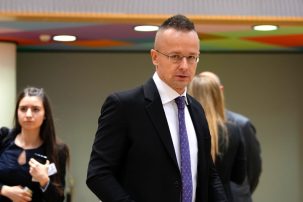 Hungarian Foreign Minister Receives Ukrainian Death Threat