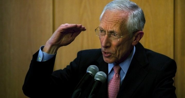 Fischer’s Foibles Trouble Critics of Fed Nomination