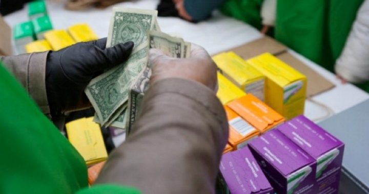 Pro-Life Groups Urge Boycott of Girl Scout Cookies