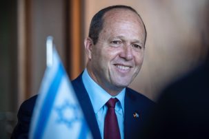 Israeli Economy Minister: Iran Is a “Legitimate Target”