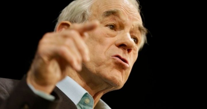 Ron Paul Promotes Clemency Petition for Edward Snowden
