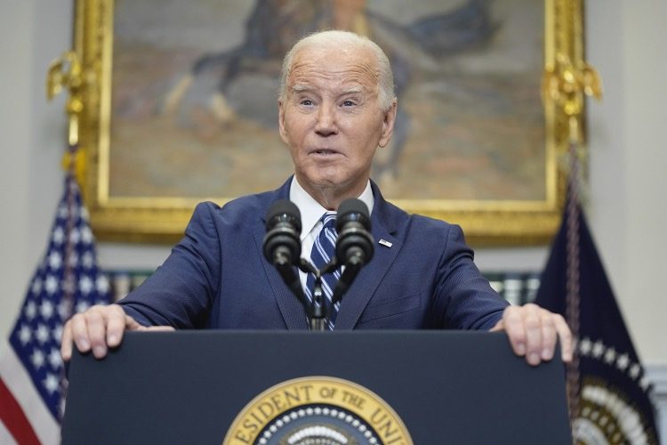 Biden Blames “Putin and His Thugs” for Navalny’s Death