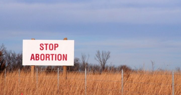 Abortion Foes Fight Buffer Zone Bill In New Hampshire