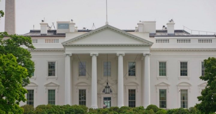 White House Solar Project Doesn’t Stand Up to Light of Day