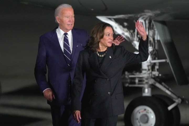 Harris Delivers Word Salad at Prisoner Exchange, Biden Wanders Off