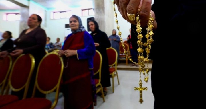 Iraqi Christians Flee Mosul Under Threat From ISIS Terrorists