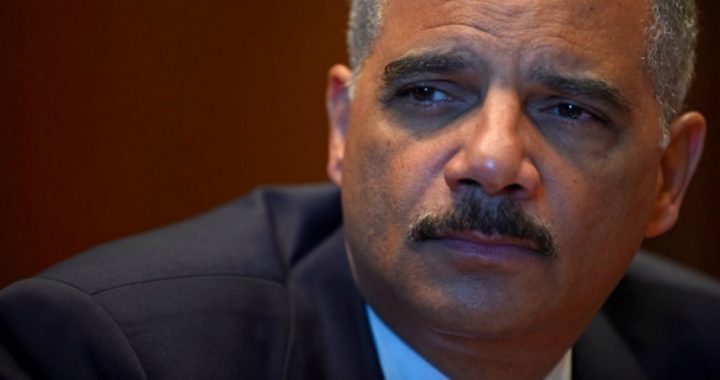 Amid Cloud of Scandal, Attorney General Holder to Resign