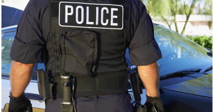 Obama Chooses Six Cities to Test Federal Police Scheme