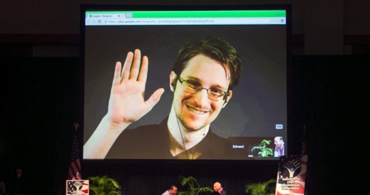 Snowden Offered to Make Plea Deal With U.S. Government, Including Prison Time