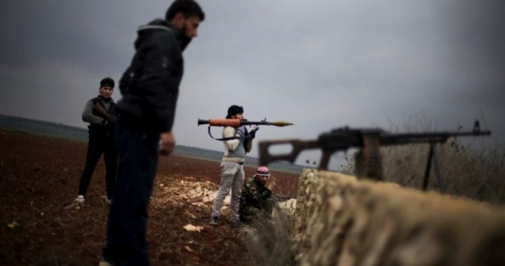 Pentagon Modifies Syrian Rebel Training, Drawing U.S. Further Into War