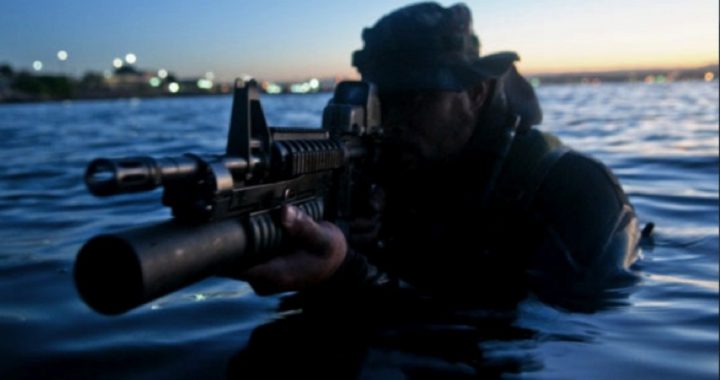 U.S. Navy SEAL Killed in Fight With ISIS in Iraq