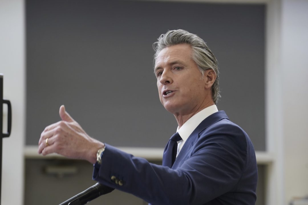 Newsom, Warren Ask for L.A. Fire Donations, Send Donors to ActBlue