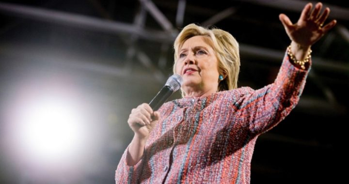 Clinton Presidency Could Resettle Hundreds of Thousands of Muslim Migrants to U.S.