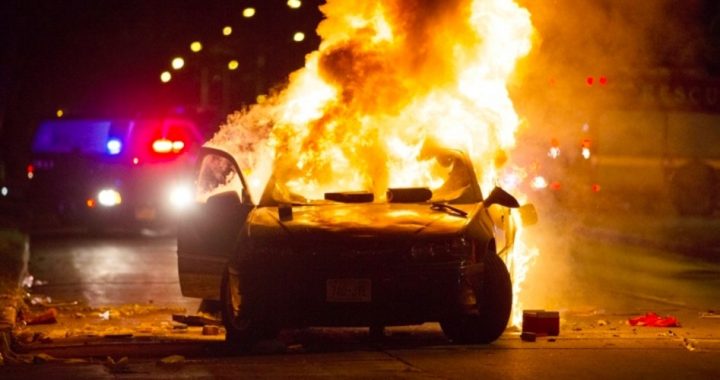 Milwaukee Shooting, Rioting: Why Are the Police Always Blamed?