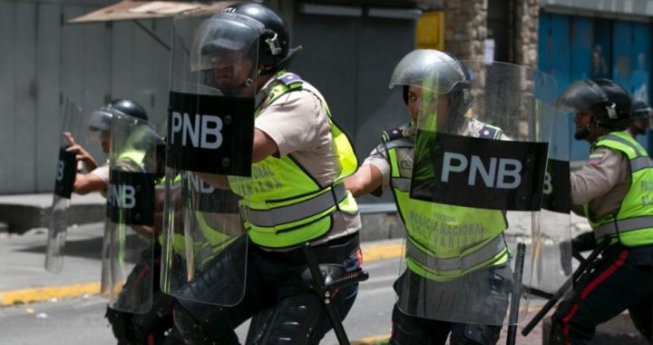 Police in Venezuela Destroy Almost 2,000 Guns