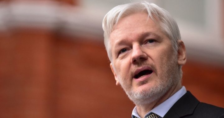 WikiLeaks’ Assange: E-Mail Source Not Russia; Obama Adm. Trying to “Delegitimize” Trump