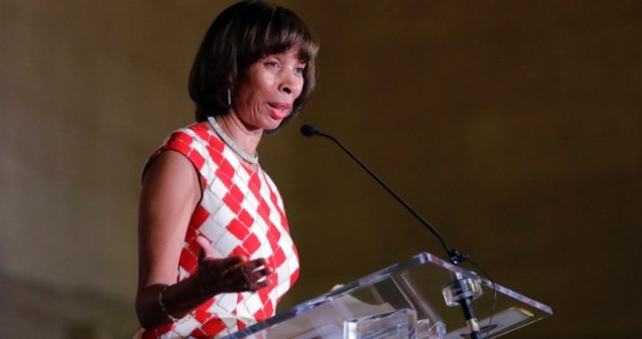 Baltimore Mayor Vetoes Minimum-wage Bill After Doing “Research”