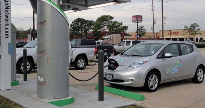 Electric Cars: Let the Free Market Decide