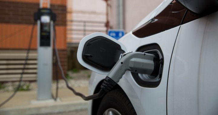 EV Revolution to Drive Oil to $10 a Barrel, Says Forecaster