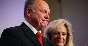 Are Threats to Refuse to Seat Moore Unconstitutional?