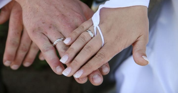 Alabama May End Licensing to Avoid Endorsing Same-sex “Marriage”