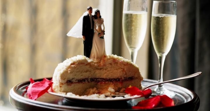 Judge Rules in Favor of Christian Baker Who Refused to Bake Cake for Same-sex Wedding