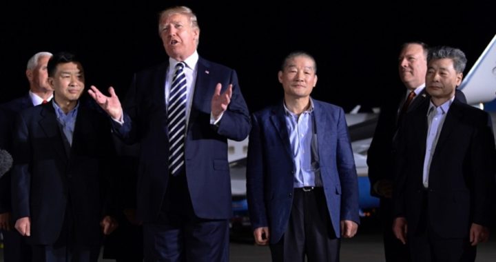 Trump Greets Freed North Korean Prisoners