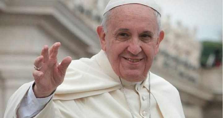 Pope Francis to Meet With Big Oil Executives on Climate Change, Ignoring More Important Topics