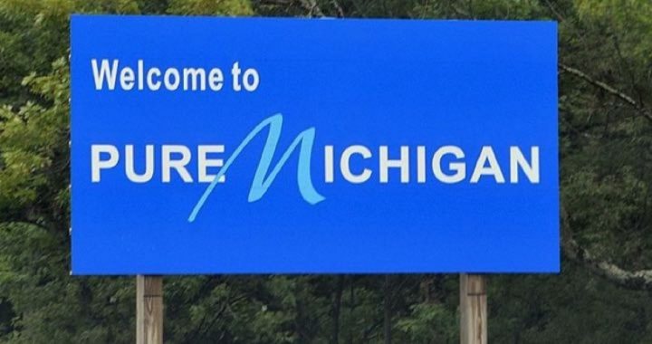 Michigan Refuses to Fund Warrantless Surveillance by Federal Government