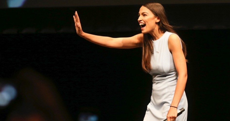 Ocasio-Cortez Pushing Democrats Left, Doesn’t Get Obama Endorsement