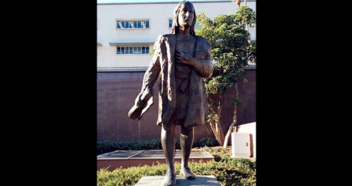Cultural Revolutionaries Remove L.A. Columbus Statue — Permanently