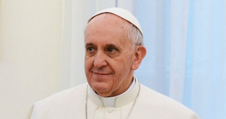 Pope Francis: Homosexuals Should Not Be Priests
