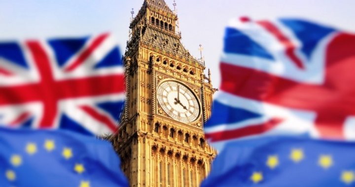 UK in Brexit Turmoil as Calls for a New Referendum Grow