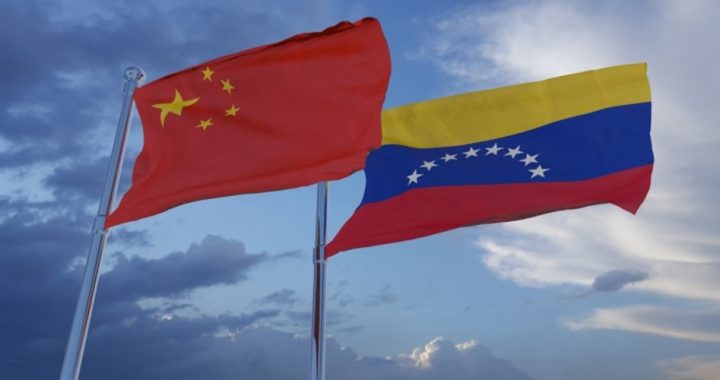 China Holds “Debt Renegotiation” Talks With Maduro’s Opponent