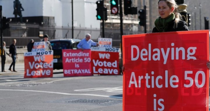 Theresa May Floats the Idea of a Brexit Delay to Parliament