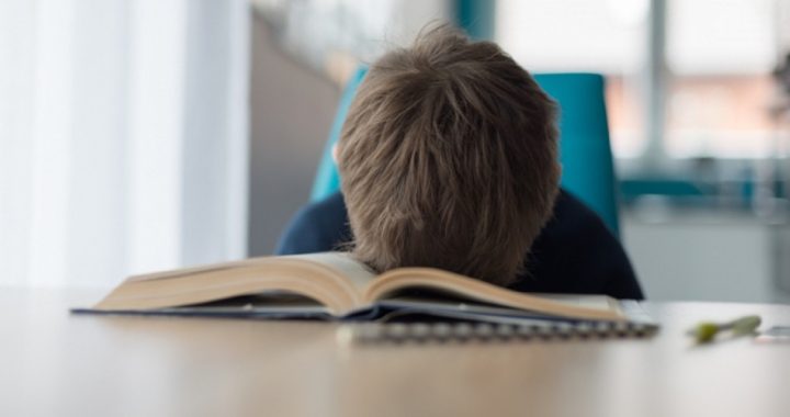U.S. Faces “National Reading Crisis,” Education Week Admits
