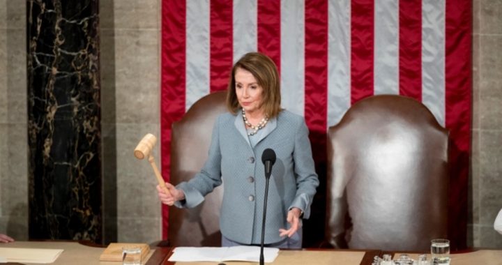 Pelosi Says Mexico Must Reform Labor Laws Before Dems Vote on USMCA