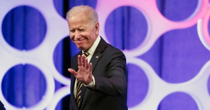 Biden Still the Man to Beat in Democratic Race; Bill Weld Announces GOP Candidacy