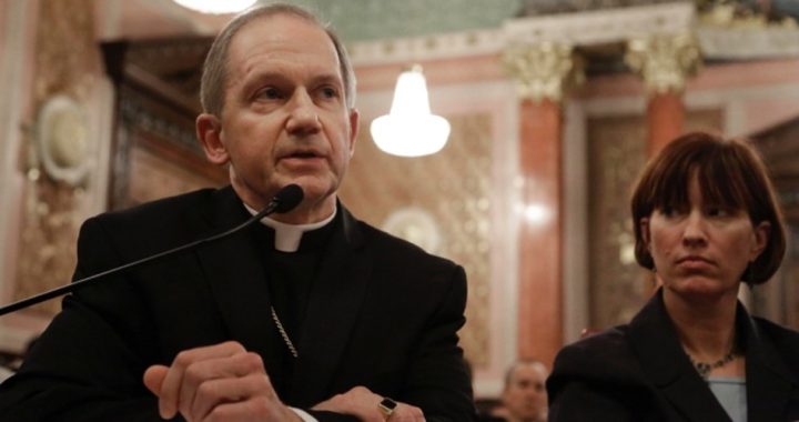 Illinois Bishop Bans Pro-abortion Lawmakers from Communion
