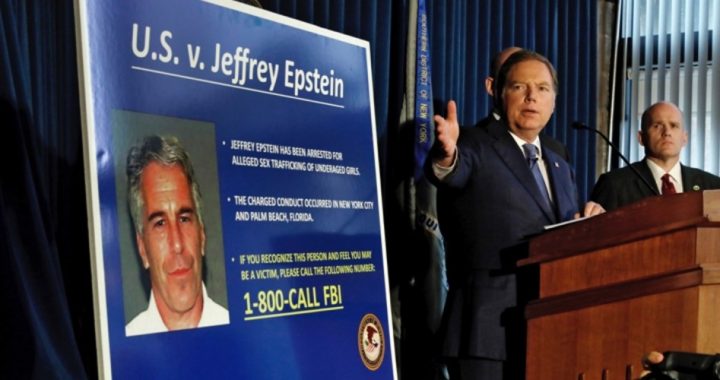 Epstein Indictment Alleges Sex With 14-year-old; Trump Labor Secretary Cut Financier a Deal