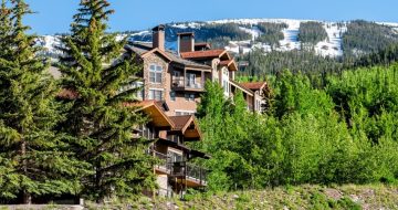 Million-dollar Homes in Aspen Aren’t Selling. Recession Ahead?