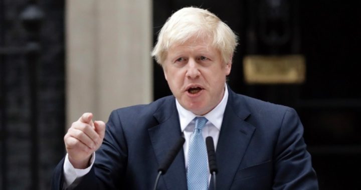 Boris Johnson Threatens to Purge Tory Rebels Unless They get on Board His Brexit Train