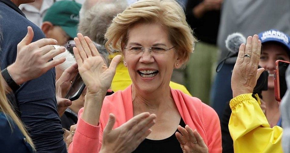 Odds-makers Contradict Polls, Pick Warren to Face Trump in 2020