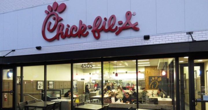 Texans File Lawsuit Against City of San Antonio for Excluding Chick-fil-A from Local Airport