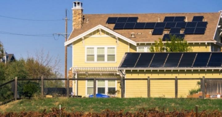 Californians Find Out That Solar Panels Don’t Work During Power Outages